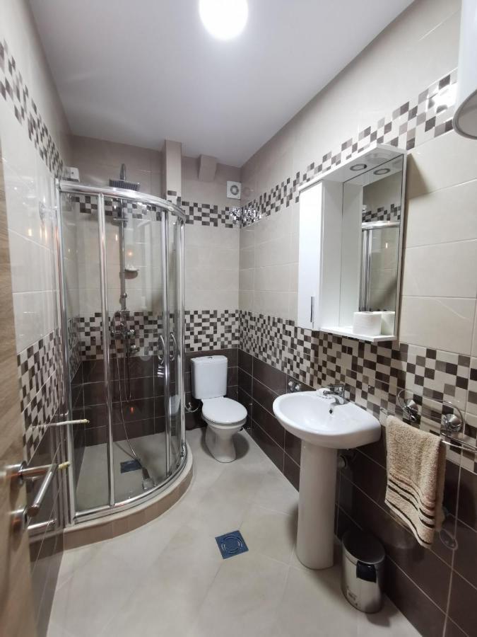 Holiday Home Kalicanin บาร์ ภายนอก รูปภาพ