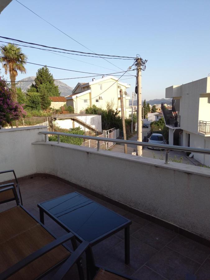 Holiday Home Kalicanin บาร์ ภายนอก รูปภาพ