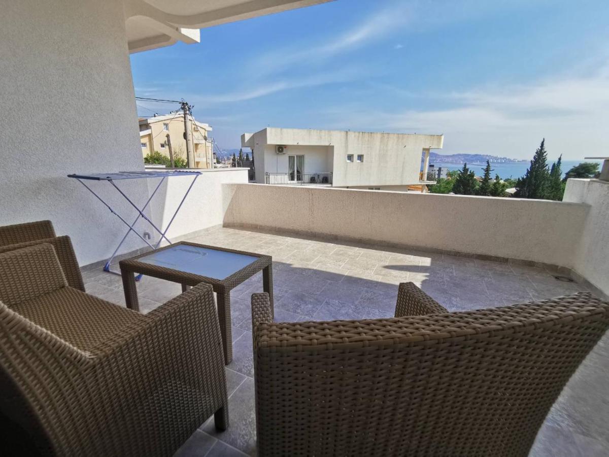 Holiday Home Kalicanin บาร์ ภายนอก รูปภาพ