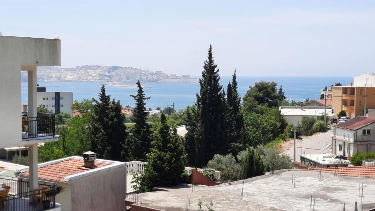 Holiday Home Kalicanin บาร์ ภายนอก รูปภาพ