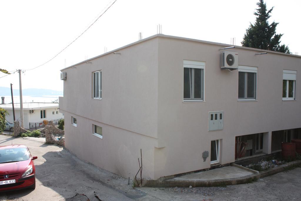 Holiday Home Kalicanin บาร์ ภายนอก รูปภาพ